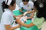Removing the plaster casts - Click for larger image