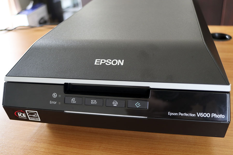 Epson Perfection V600 Photo Scanner