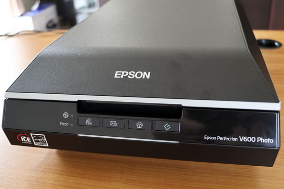 Epson Perfection V600 Photo Scanner