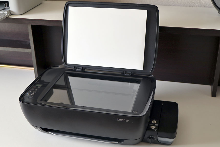 Hewlett Packard DeskJet GT5820