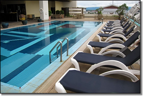 Pool at the Centara Hotel, Hat&nbsp;Yai