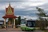 Banthathon Temple with Malaysian tour bus, Hat Yai - Click for larger image Banthathon Temple with Malaysian tour bus, Hat Yai - Click for larger image