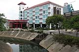 The Color Hotel, Hat&nbsp;Yai - Click for larger image