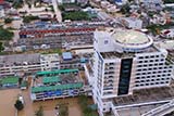 Hat&nbsp;Yai under water, November 2010 - Click for larger image