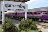 Train waiting at Hat&nbsp;Yai railway station - Click for larger image