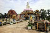 Hua Tanon Temple, Sadao - Click for larger image Hua Tanon Temple, Sadao - Click for larger image