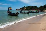 Kao Seng on a sunny day, Songkhla - Click for larger image