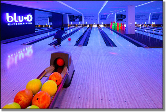 Bowling at Central Festival, Hat Yai
