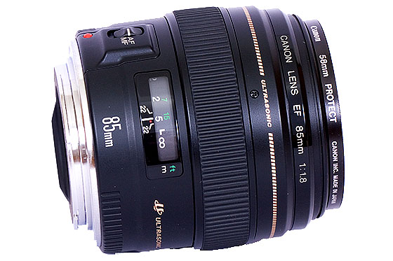 Canon 85mm f/1.8 lens