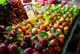 Apples at Gim Yong market, Hat Yai, Thailand - Click for larger image