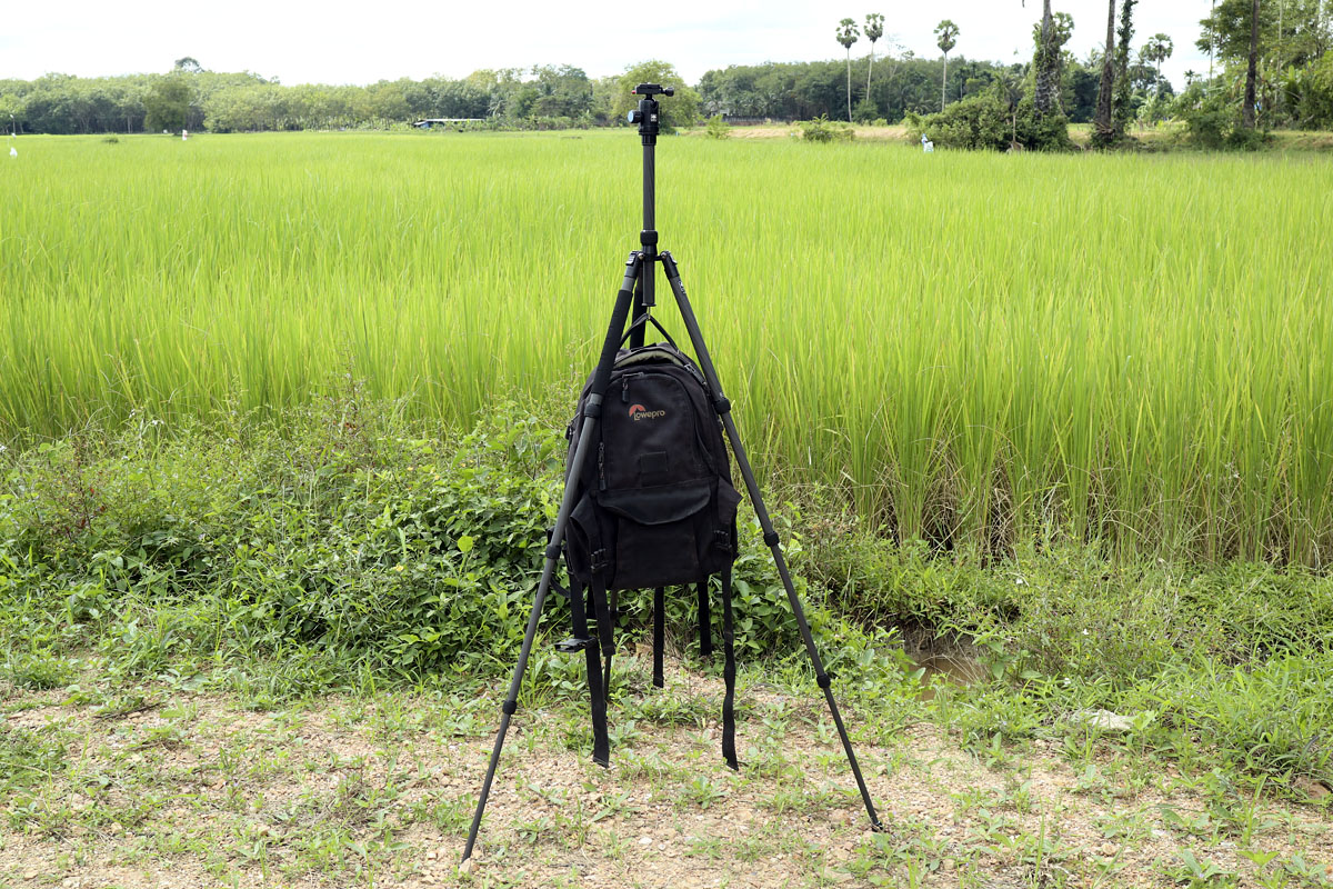 Sirui T-024X Carbon Fiber Tripod with some extra stability