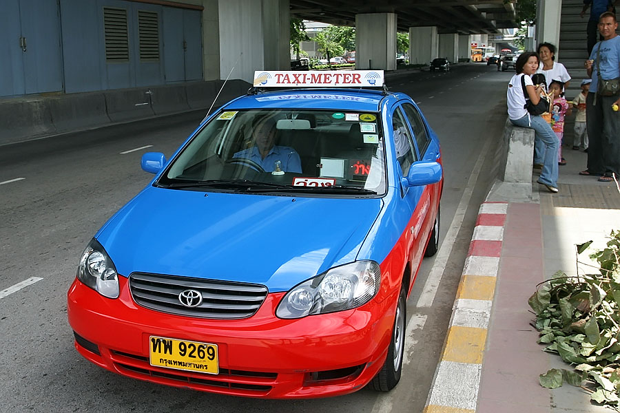 A Bangkok metered taxi, but most Bangkok taxi drivers refuse to use their meters