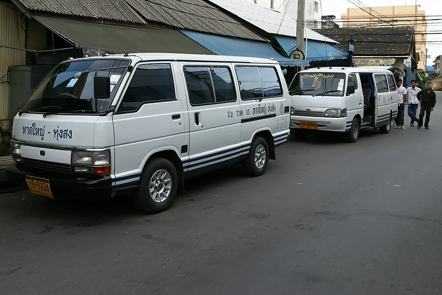 Hat Yai to Nakhon Sri Thammarat minivans