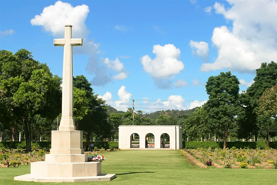 The war graves are beautifully looked after