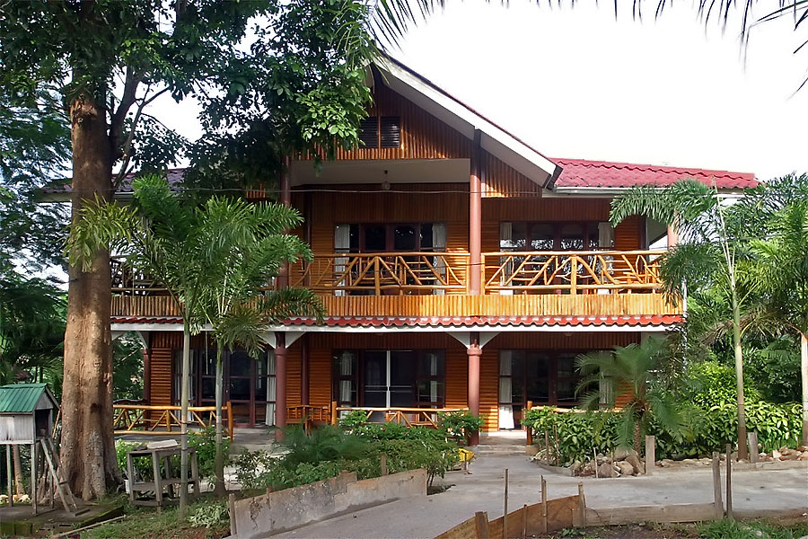 Samprasob Resort where I stayed for a few days in Sangkhlaburi