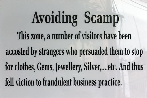 Sign written in Thaiglish