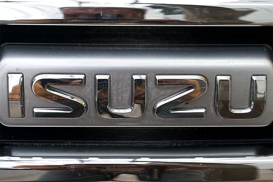 Before I came to Thailand I hardly ever saw an Isuzu but in Thailand they are as common as Fords in Dagenham