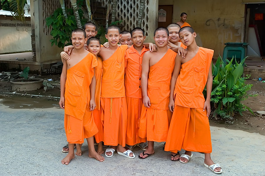 Novice monks, Sukhothai