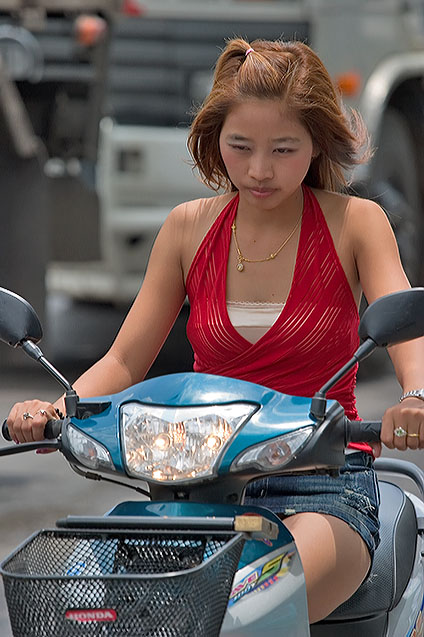 A Thai girl in Dannok on the Malaysian border