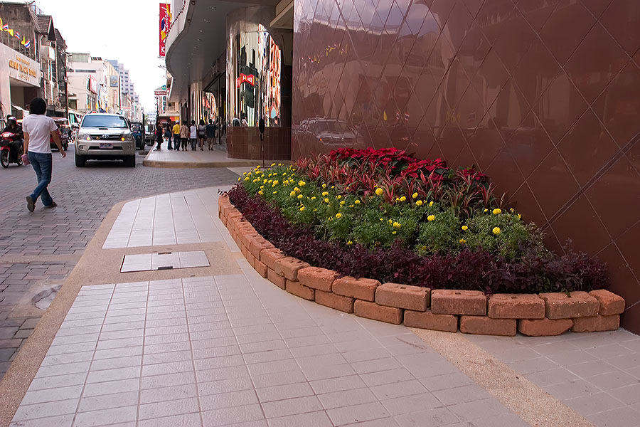 New pavements at Lee Gardens Plaza, Hat Yai, Thailand