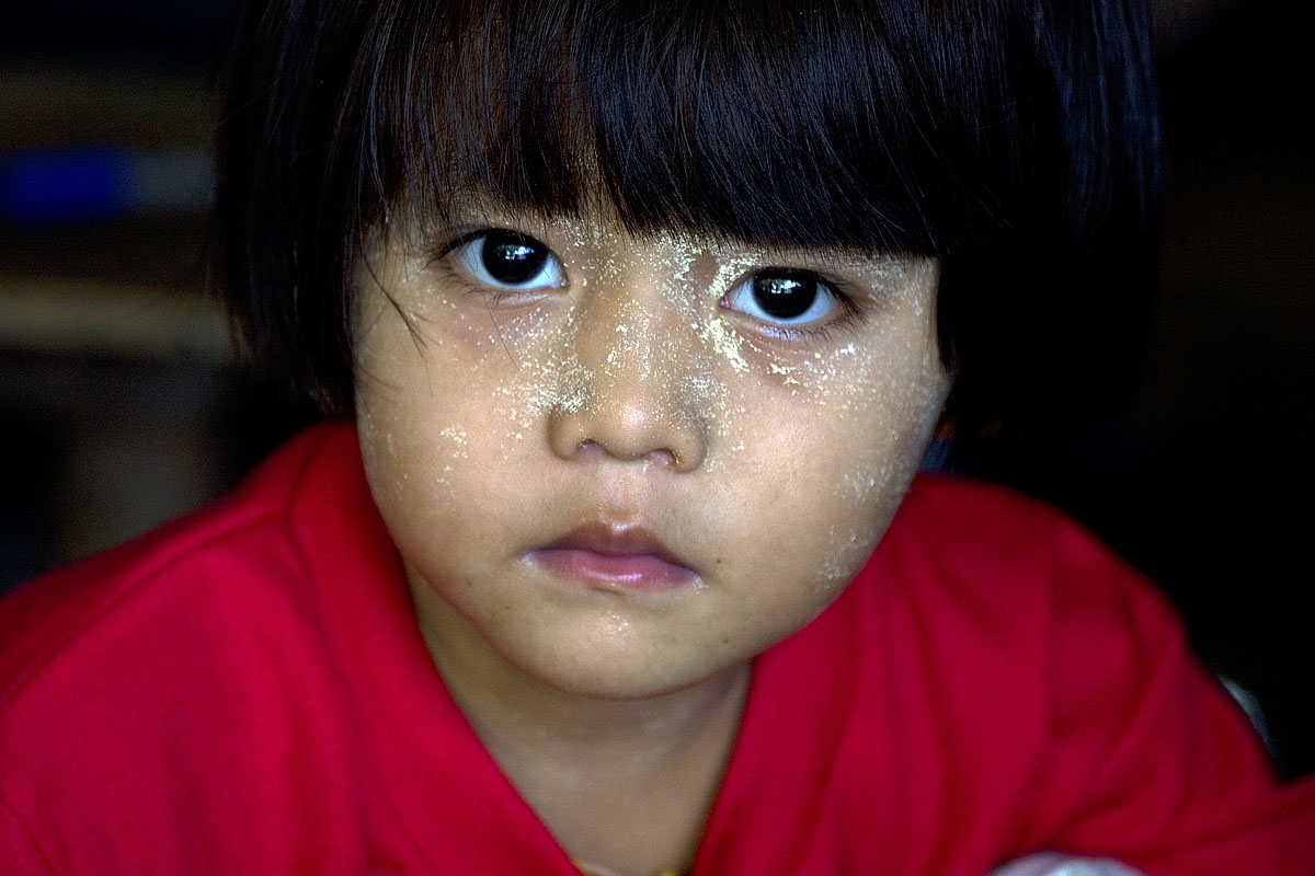 Burmese child in Mae Sot