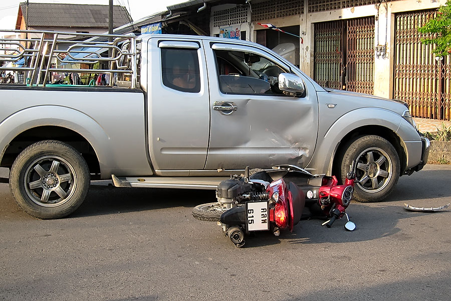 A regular motorbike accident in Thailand