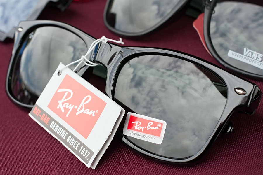 Fake sunglasses, Hat Yai