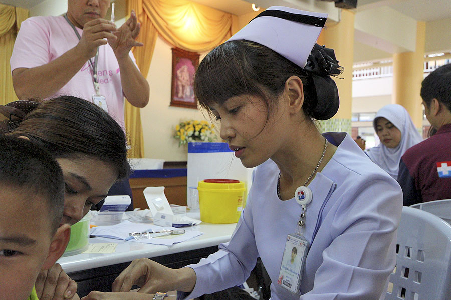 Pretty Thai nurse from one of our local private hospitals