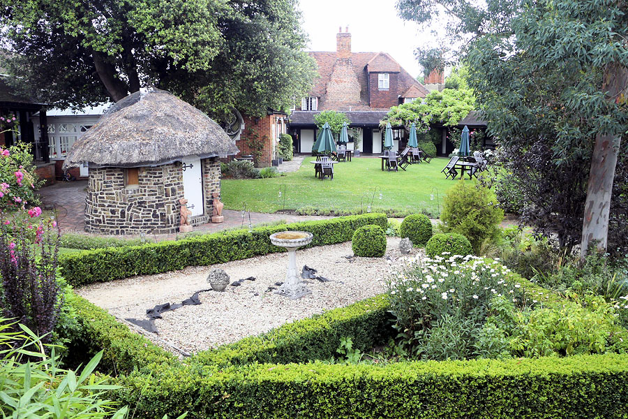 Marygreen Manor, Brentwood