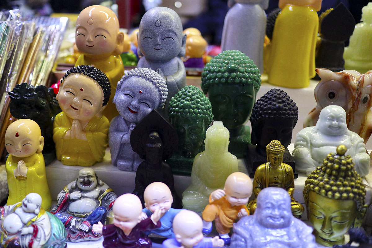Buddha images for sale at the Hoi An night market