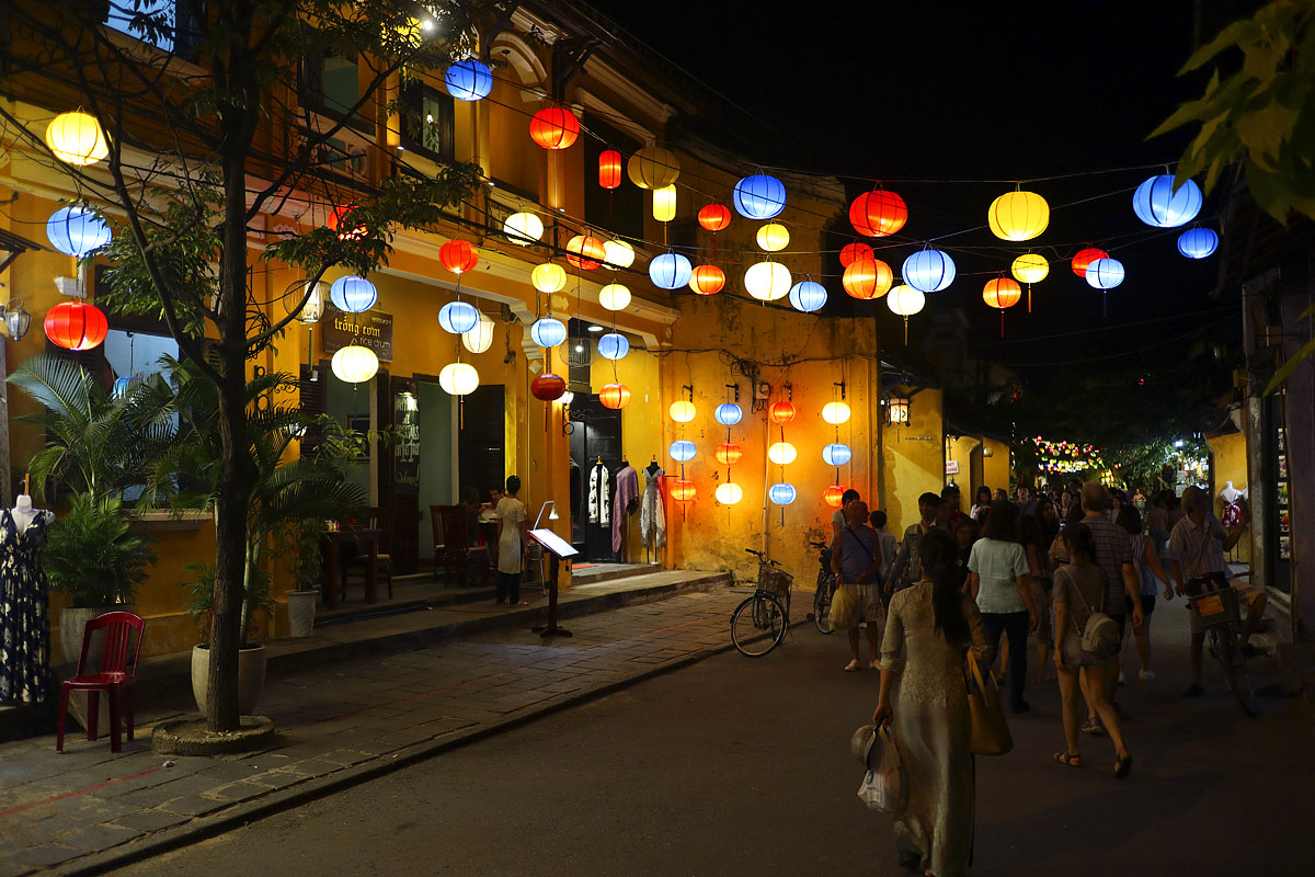 Hoi An at night