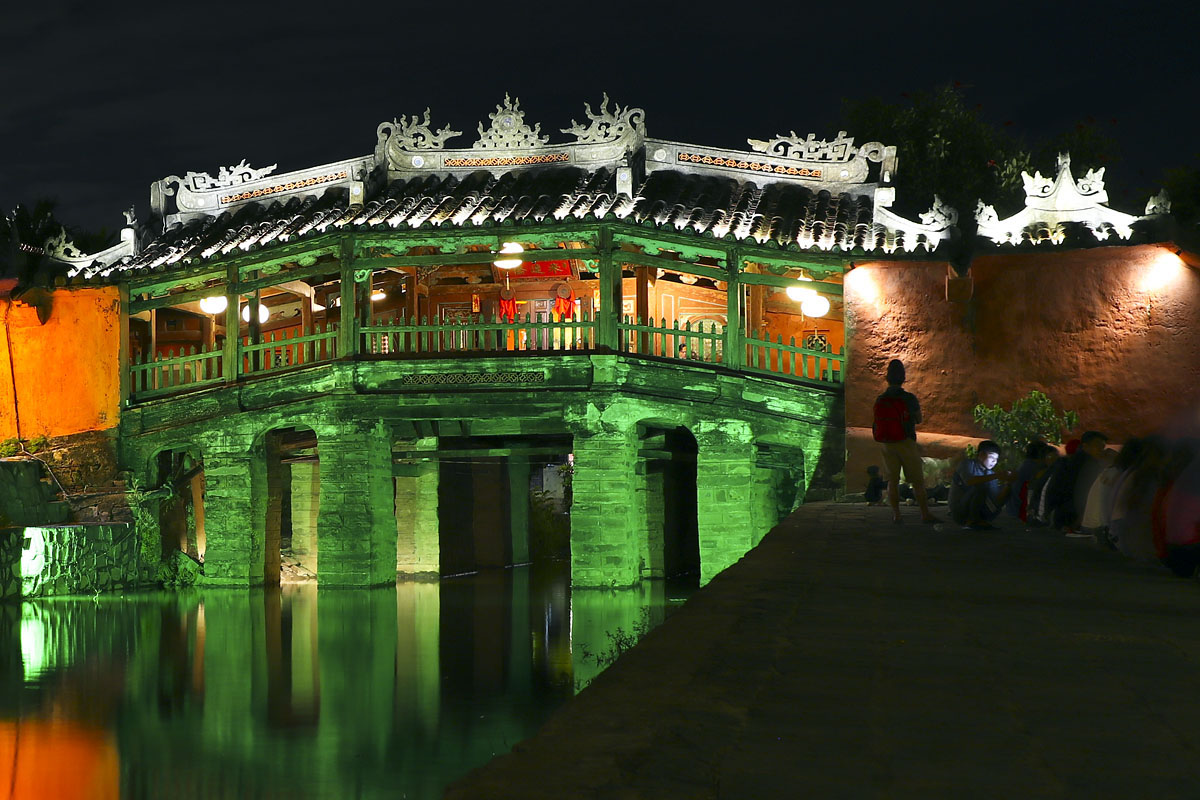 The famous Japanese covered bridge in Hoi An, Vietnam