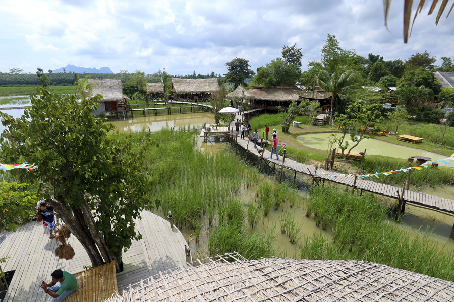 Naa Po Gair traditional farm, Phattalung