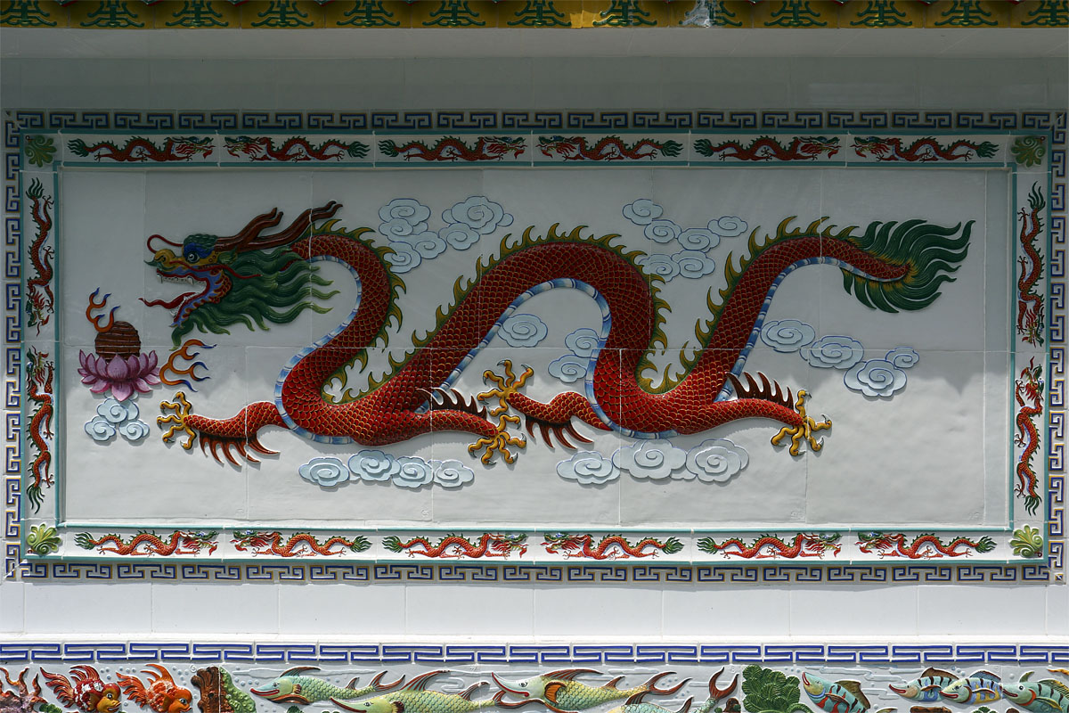 Hand-painted tiles on the external wall of Cheo Chaang Temple, Hat Yai, 10 August 2018