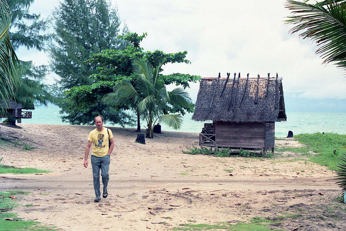Canon FD 28mm f/2.8 | Samui Island, Thailand - 1987