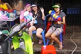 Polite Thais enjoy Songkran - Click for larger image