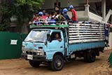 Burmese workers rebuilding Khaolak after the tsunami - Click for larger image